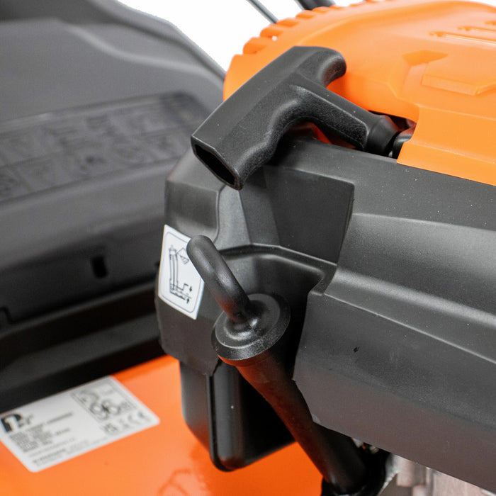 P1 Hyundai Engine Self Propelled Petrol Lawnmower 18" 46cm / 460mm 139cc | P4600SP | 2 Year Warranty