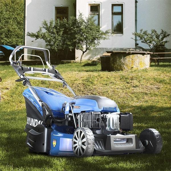 Hyundai Electric -Start Self- Propelled Petrol Roller Lawnmower | Hyundai 21"/53cm 196cc | 3 Year Platinum Warranty