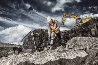 JCB 1700W 30MM HEX DEMOLITION HAMMER