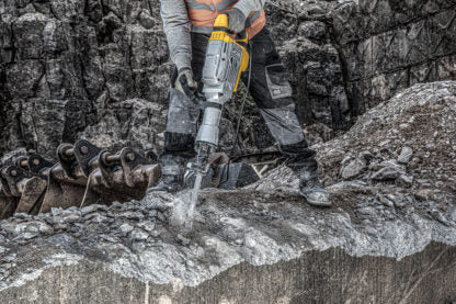 JCB 1700W 30MM HEX DEMOLITION HAMMER